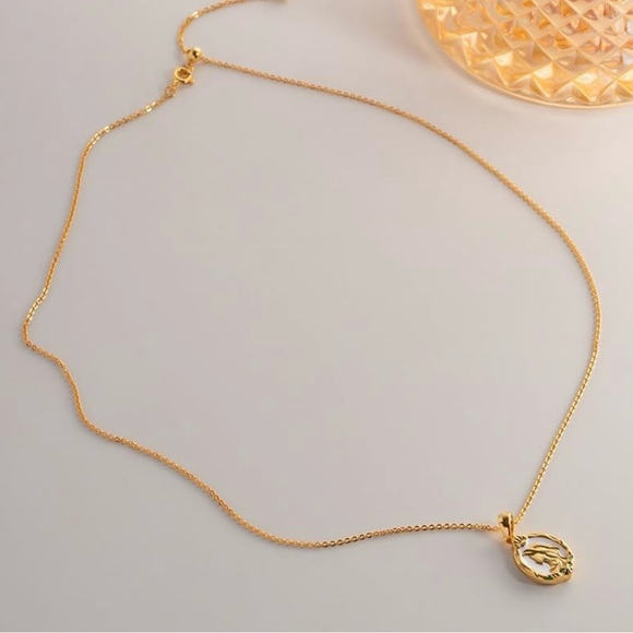 “Mermaid Profile & Tail” Cameo Silhouette Bubble Starfish Two-Way 18K Necklace - Picture 13 of 16